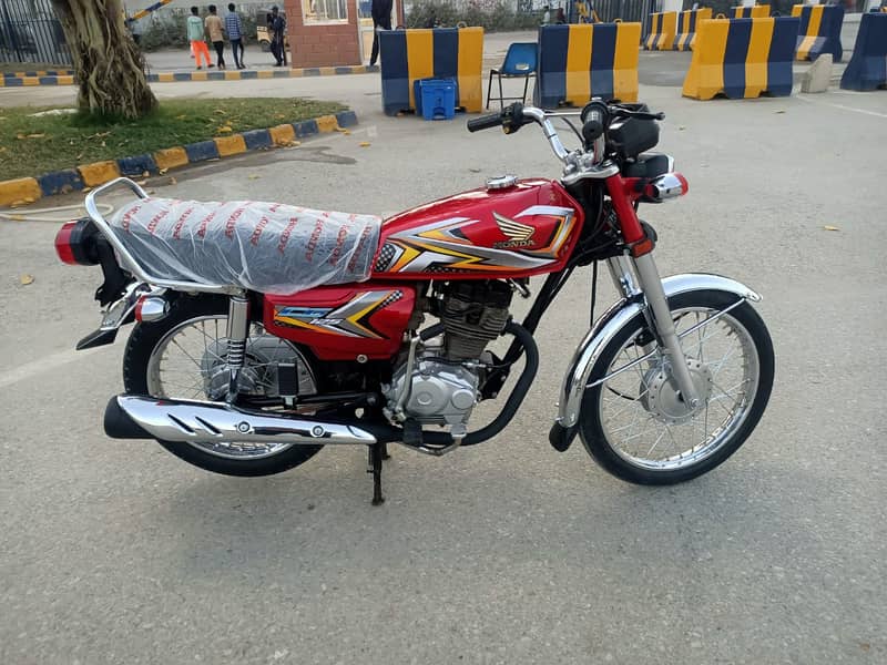 Assalam moualikum I miss selling my bike Honda cg 125 Hyderabad no 4