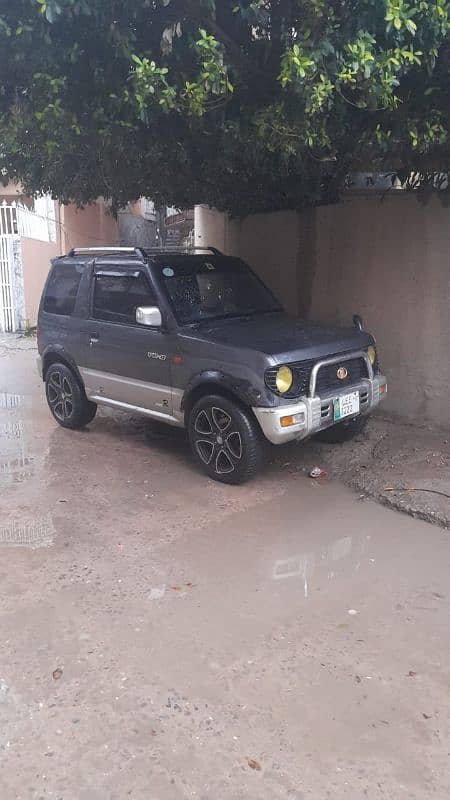 Mitsubishi Pajero Mini 1997 3