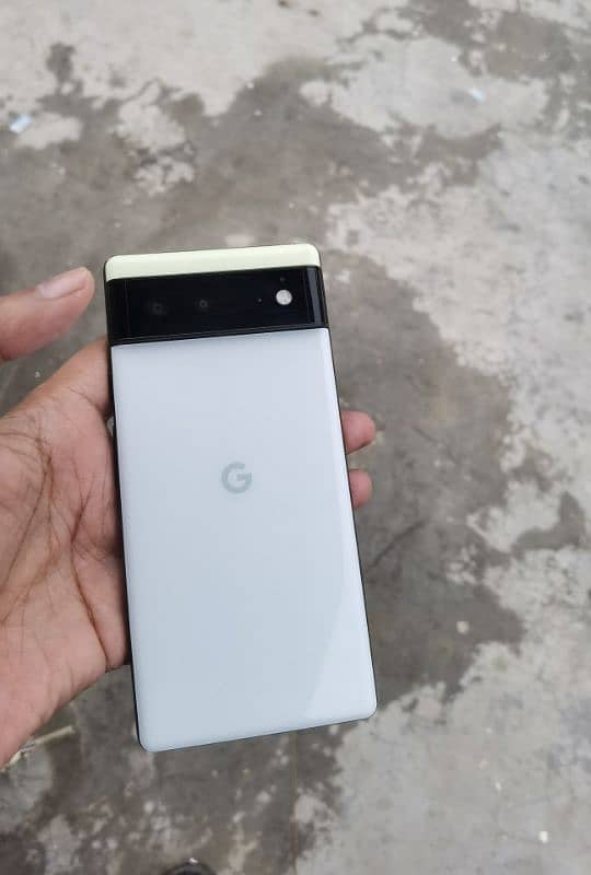 Google Pixel 6 / 0330-68-68-428 0