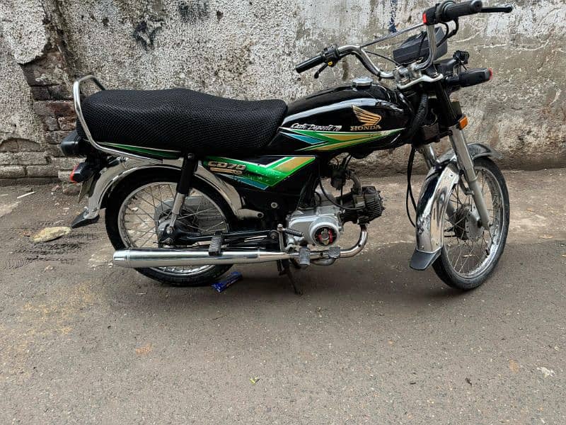 Honda CD 70 2013 model first hand total original 100% 5