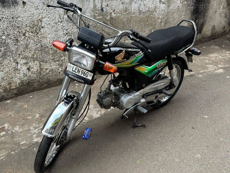 Honda CD 70 2013 model first hand total original 100% 6