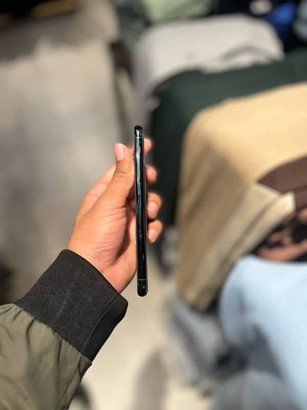 iphone 11 pro FU 4