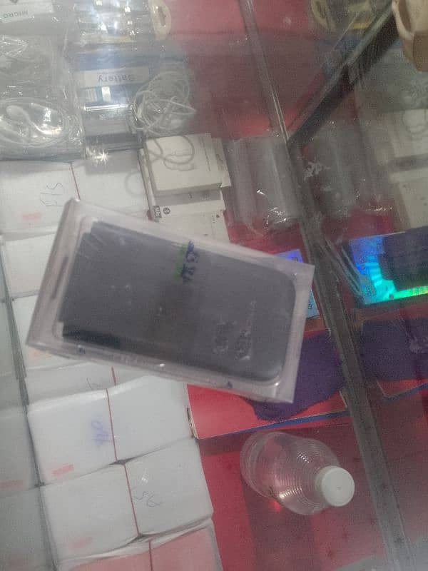 Nokia 2720flip dual sim box pack 3