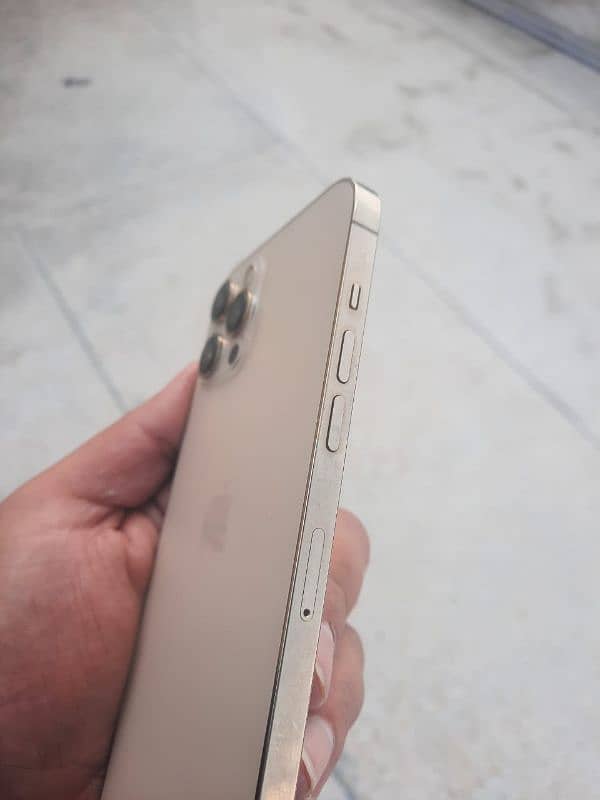 I phone 12pro max 256gb non pta 2