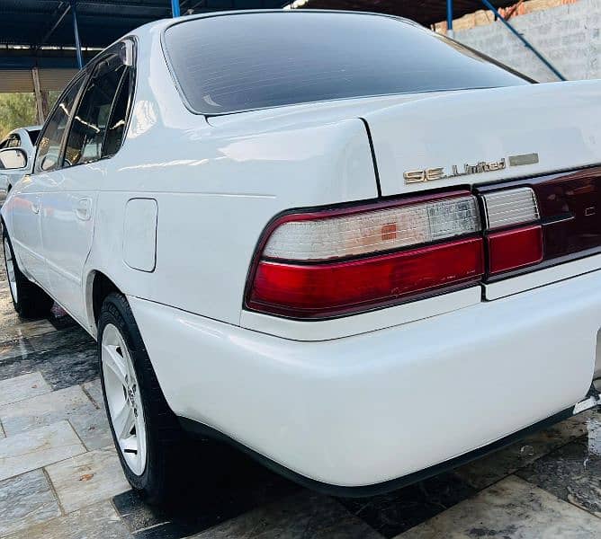 Toyota Corolla XE 1993 12