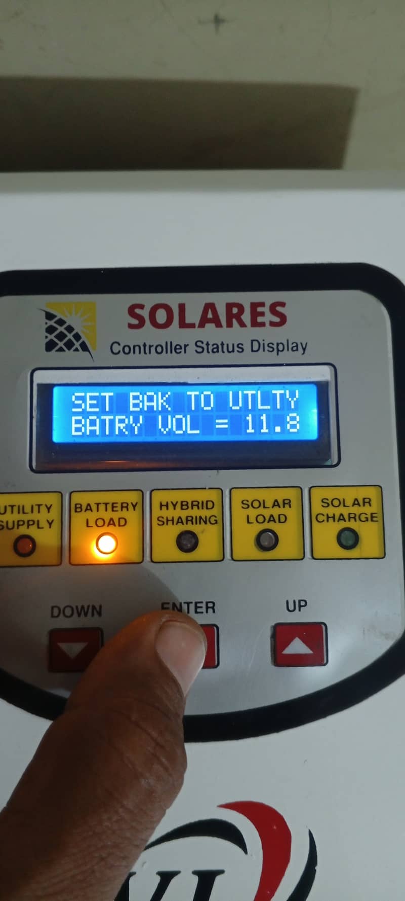 MPPT Solar Charge Controller – 10 Months Used – Best Price! 5