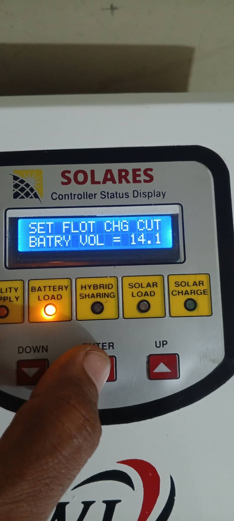 MPPT Solar Charge Controller – 10 Months Used – Best Price! 7