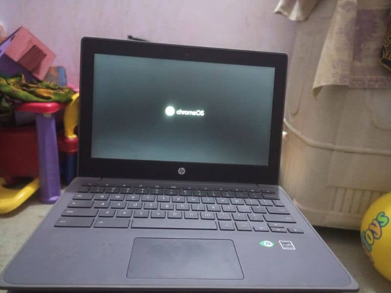 Hp 11g8 4gb 32gb 1