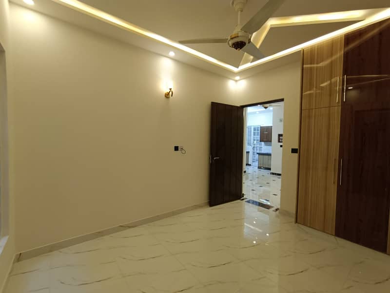 5 Marla Brand New Beautiful or Spanish House Near Emporium Mall Solid Construction A+++ Gated Area Near Park Market And Mosque Near to Main Bouleward 29