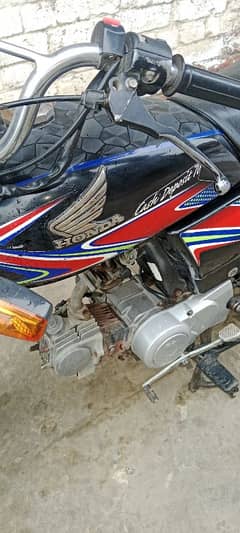 Honda CD 70 2013model h 18model ky geniune tanki tapy h