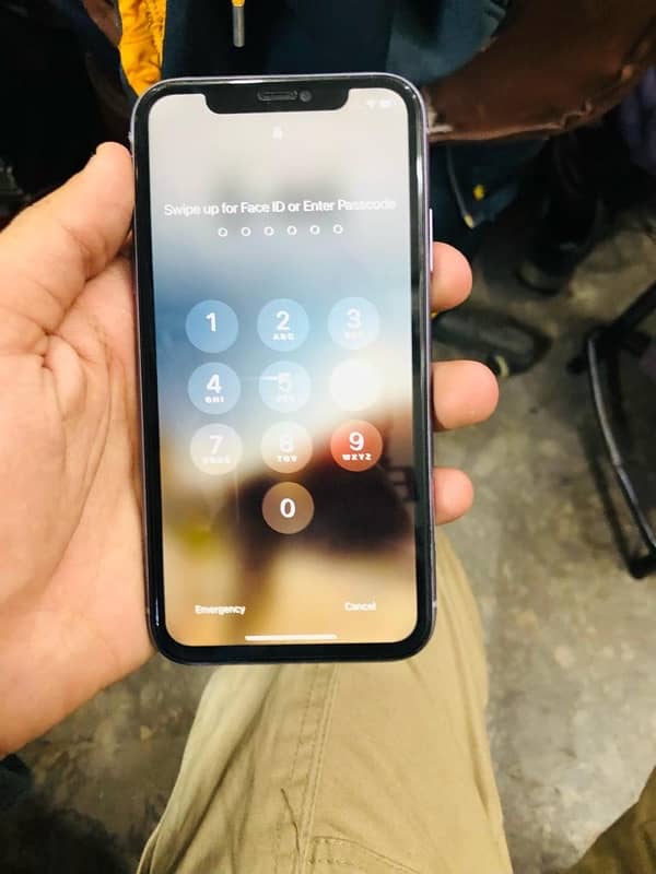 Iphone 11 64 GB JV 1