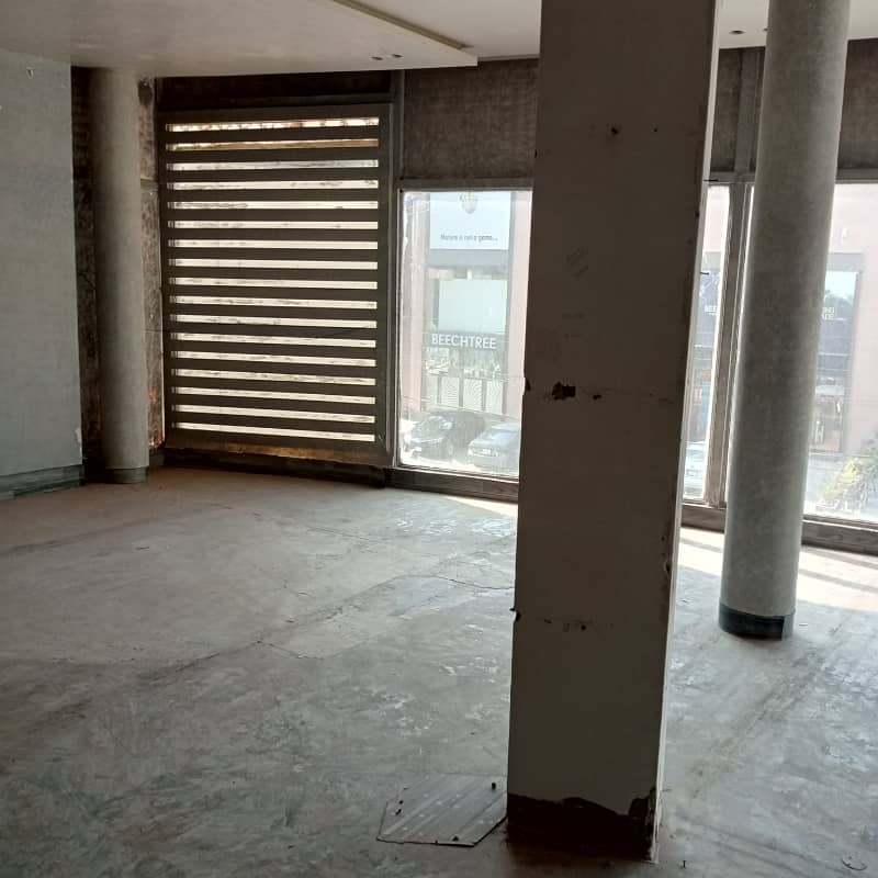 Fully Furnished Independent 6000 Square Feet Office In Gulberg Main Road 28