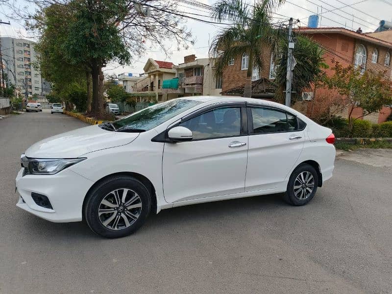 Honda City Aspire 2021 Full option top of line 6