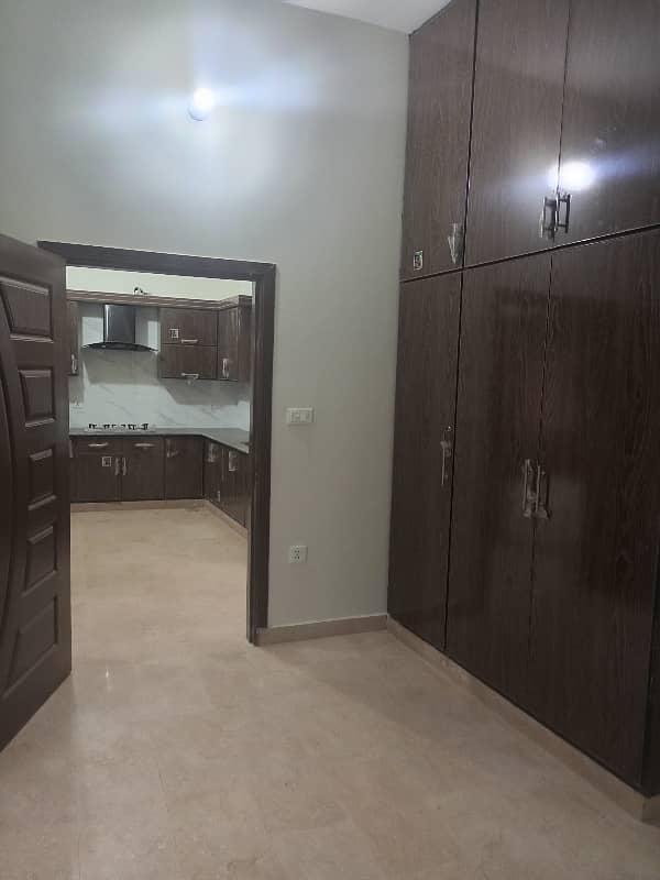 4.5 Marla Brand New House For Sale Gulshan Khurshid Bhatta Chowk. 7