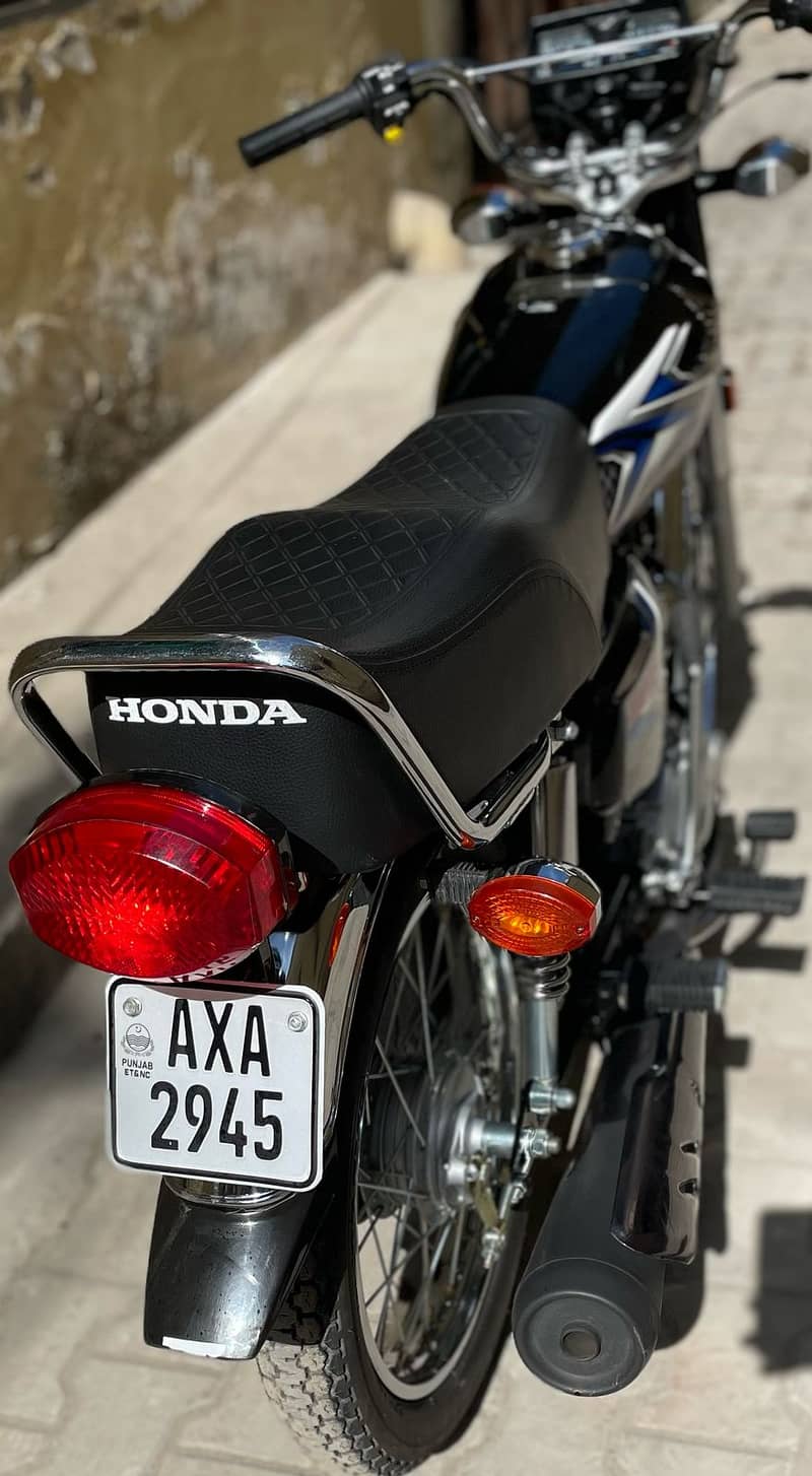 Honda CG 125 almost new for sale urgent 2