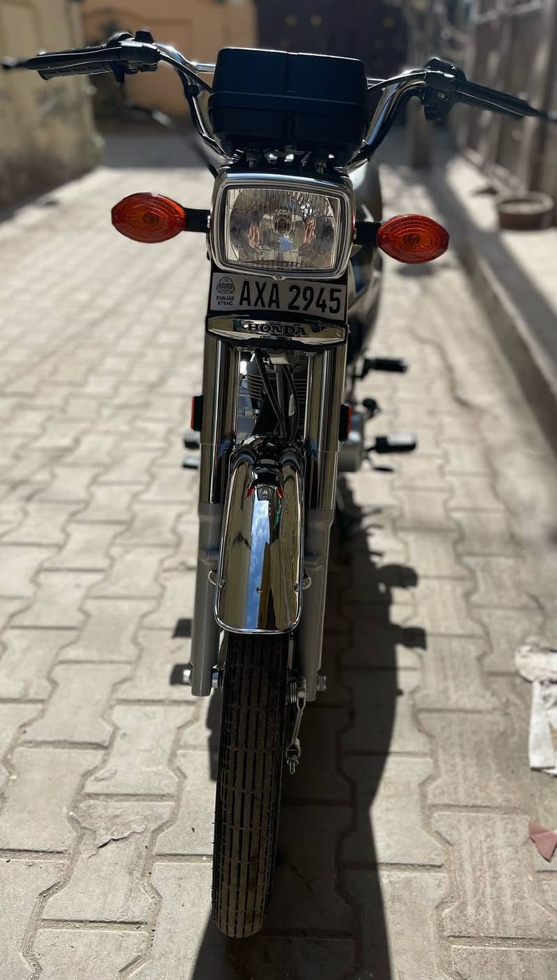 Honda CG 125 almost new for sale urgent 4