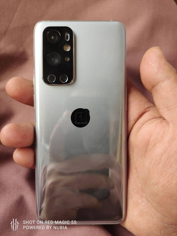 ONEPLUS 9 PRO 8GB RAM 128GB STORAGE 2