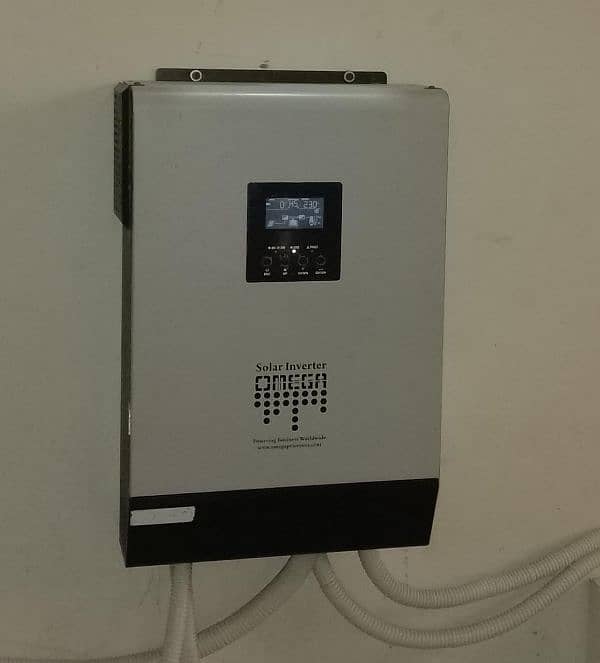 Imported Omega off grid inverter with 4 Osaka tabular batteries 0