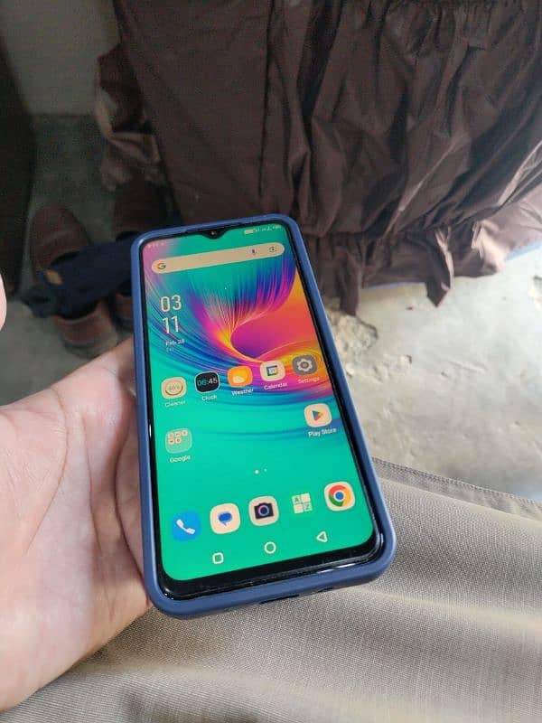 hot 9 play 4/64 infinix good condition 3