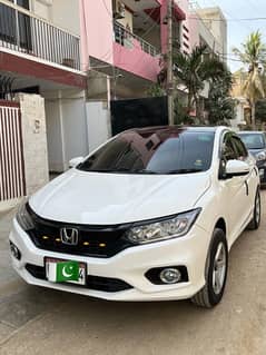 Honda City 2025 3500 km only