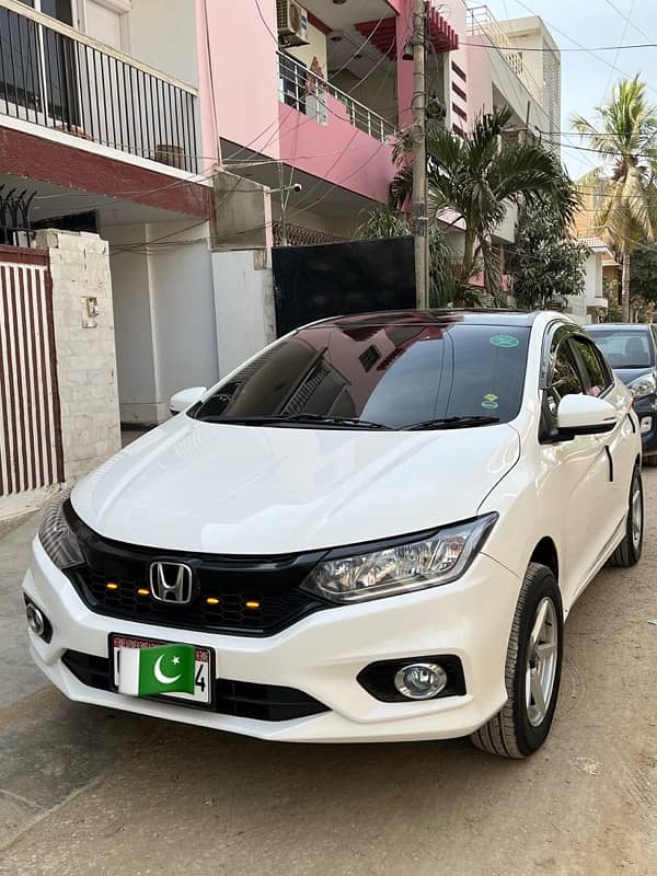 Honda City 2025 3500 km only 0