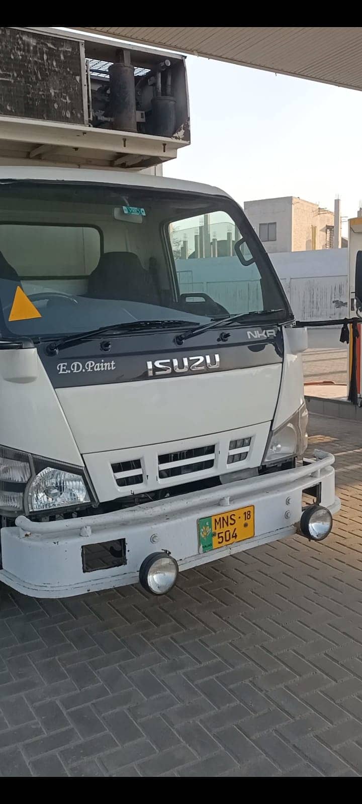 Isuzu NKR 1