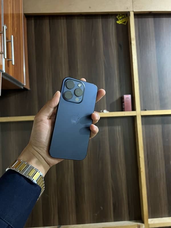 iphone 15pro blue titanium 128gb 0