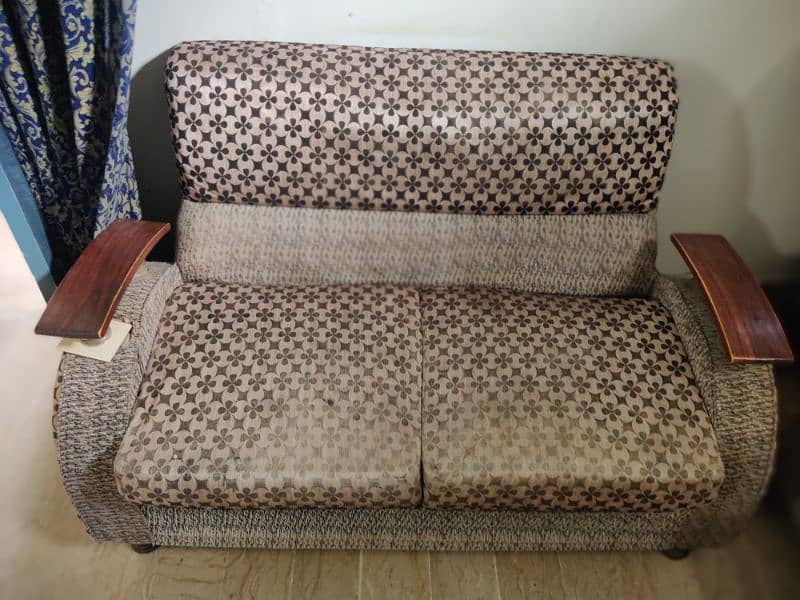 7 seatr sofa for sale used 4