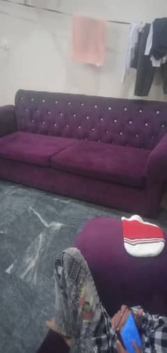 sofa set with table all valvet include table in purple colour