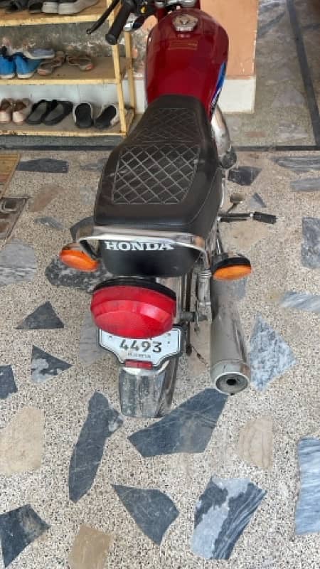 Honda 125 Model 2007 Punjab registration 2