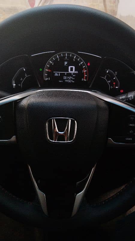 Honda Civic Oriel 2019 4