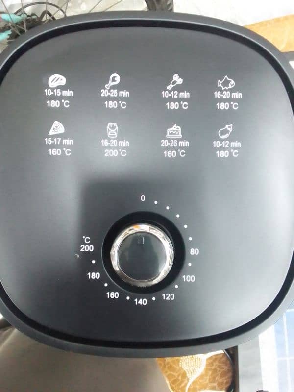 DQMEA AIRFRYER 1