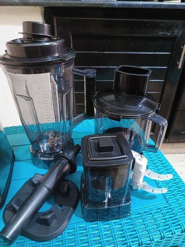 Bardefu 3 in 1 multipurpose blender. 2