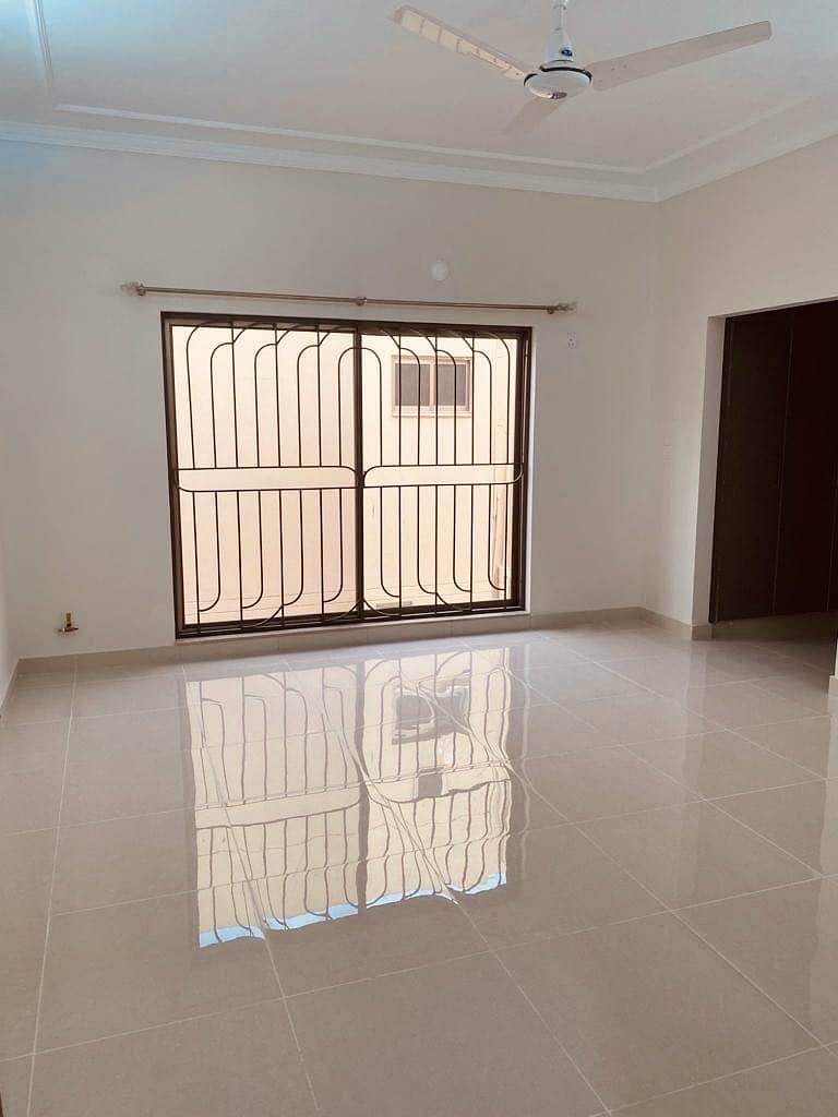 Askari 10 Brig House 15 Marla Five Beds Urgent Available For Rent 1