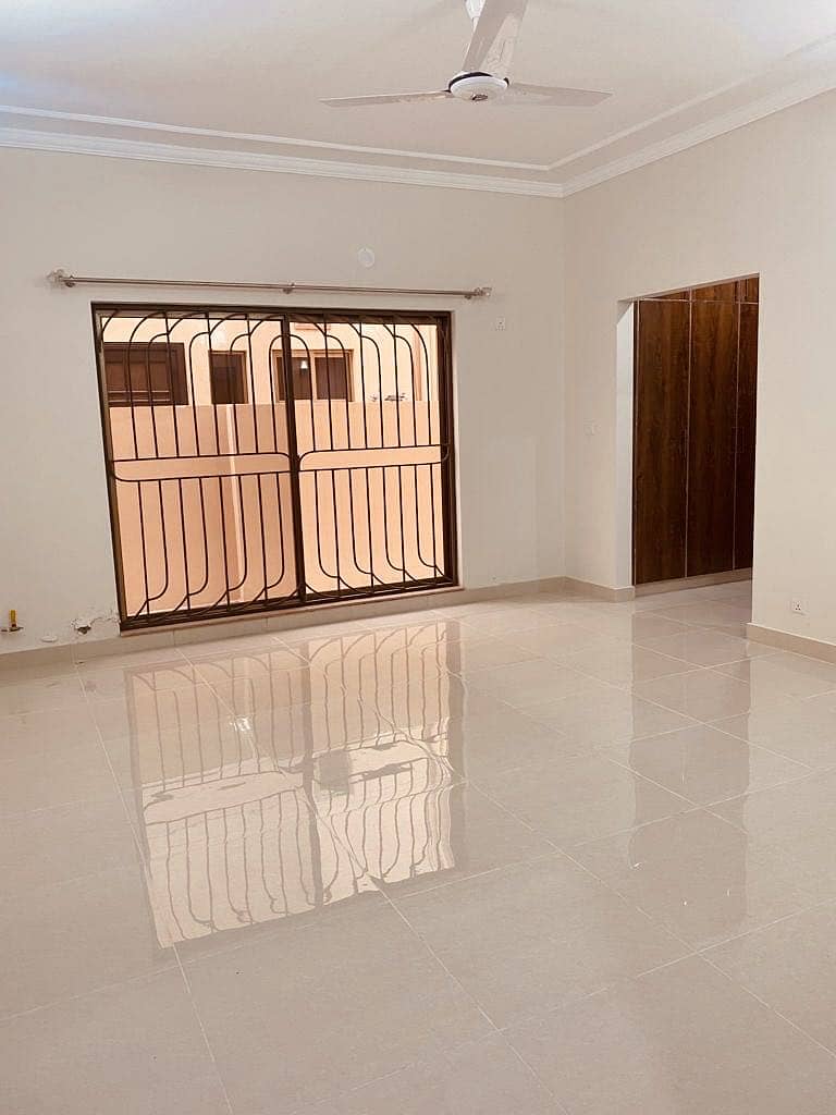 Askari 10 Brig House 15 Marla Five Beds Urgent Available For Rent 7