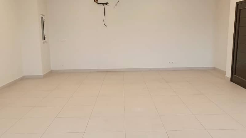 4 Marla 2nd Floor Office With Elevator For Rent In DHA Phase 6 Main Boulevard, Lahore. 2