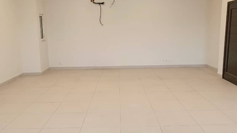 4 Marla 2nd Floor Office With Elevator For Rent In DHA Phase 6 Main Boulevard, Lahore. 3