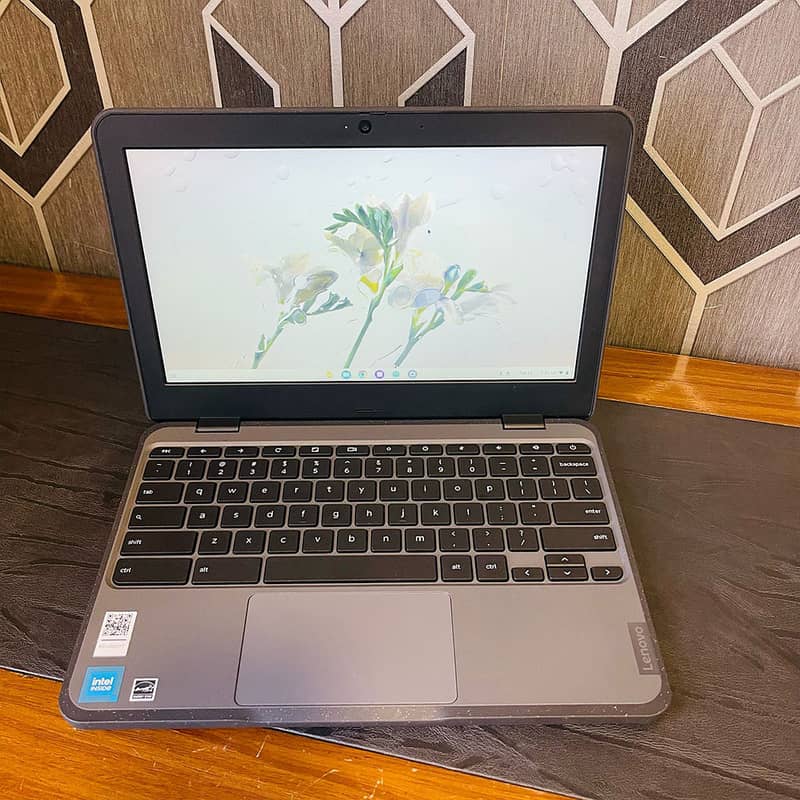 Lenovo ChromeBook 100E 3rd Gen 4GB ram 64GB Storage Playstore Support 9