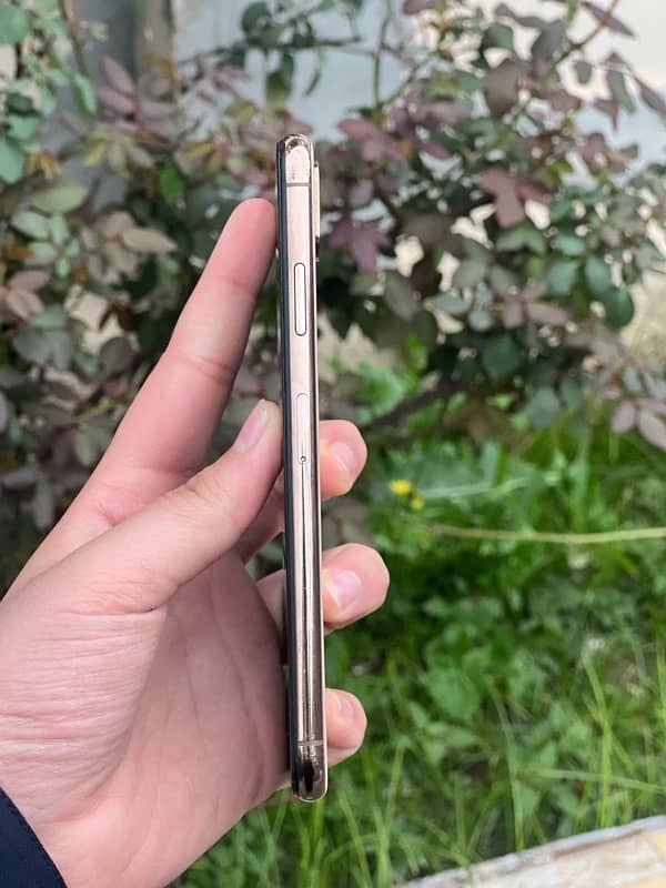 iphone xsmax 256 GB non pta 1