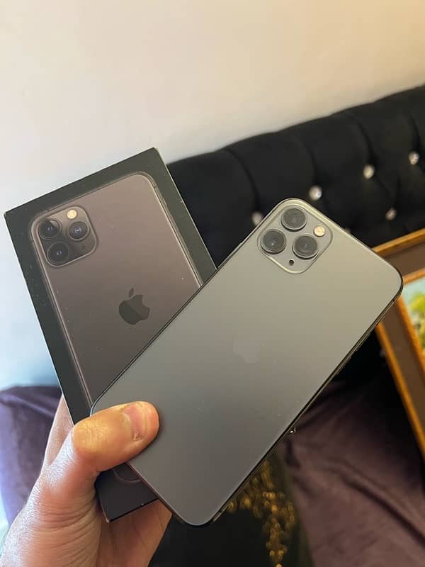 iPhone 11 Pro Jv 1