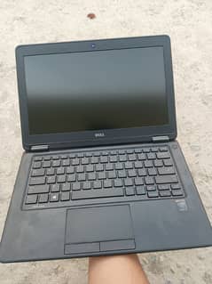 DELL Latitude E7250 | 8 GB ram 128 GB SSD | 9/10 Condition