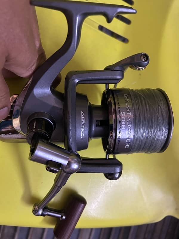 Daiwa Emcast Advance 5000 fishing reel 5