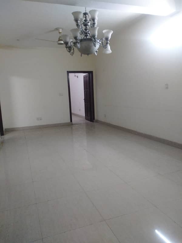 10 marla open basement available for rent bahria town phase 4 8