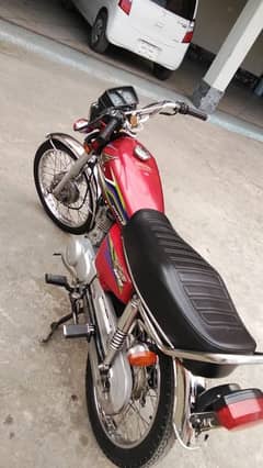 Honda 125 2017 model for sale WhatsApp number on 03185729839)