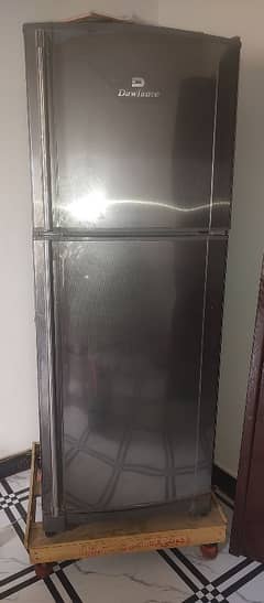 large size dawlance fridges