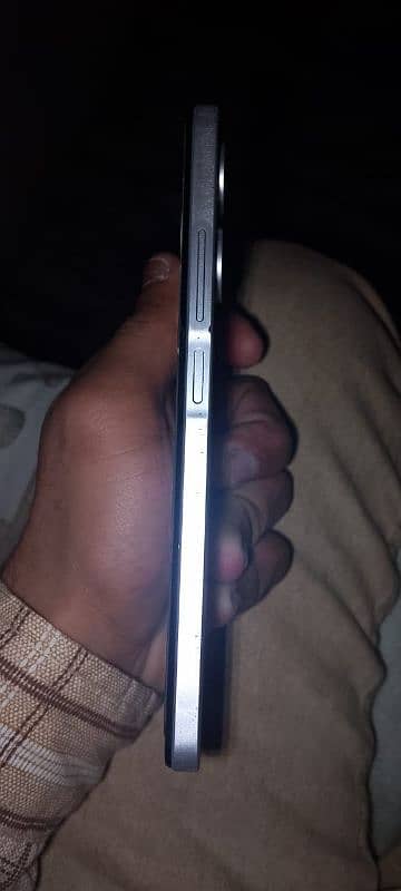 Infinix Hot 30 used phone condition 10/8 2