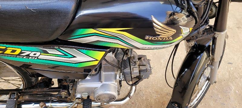 Karachi number Honda 70 first owner cplc clear original bike 7