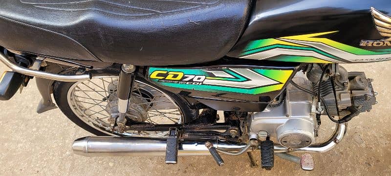 Karachi number Honda 70 first owner cplc clear original bike 8