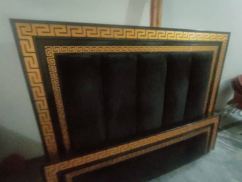 Golden black double bed with posish 4