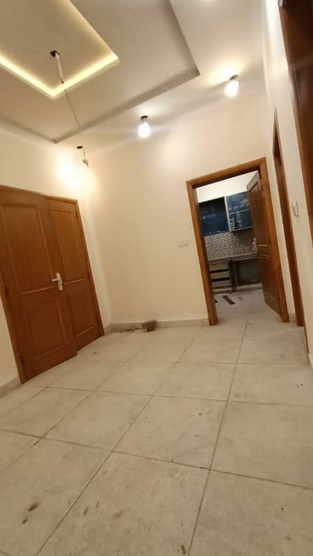 5.3 Marla Brand New Corner House For Sale In Lyallpur Avenue Jaranwala Road Registry Area 4 Beds 5 Washrooms Drawing Dining 6